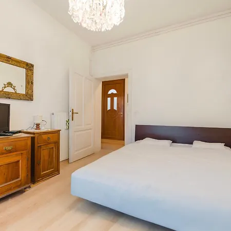Ca' Fedon - Mountain View Terrace & Parking Апартаменты Домедже-ди-Кадоре