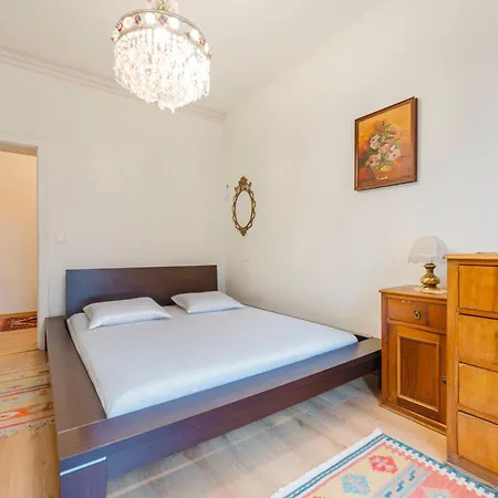 Ca' Fedon - Mountain View Terrace & Parking