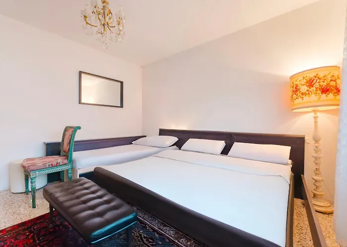 Ca' Fedon - Mountain View Terrace & Parking Apartment